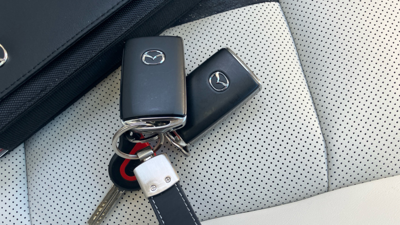 Mazda CX-80 2.5 PHEV Takumi+ 5dr Auto AWD 6 Seat/Conv/DAP/Pan Estate